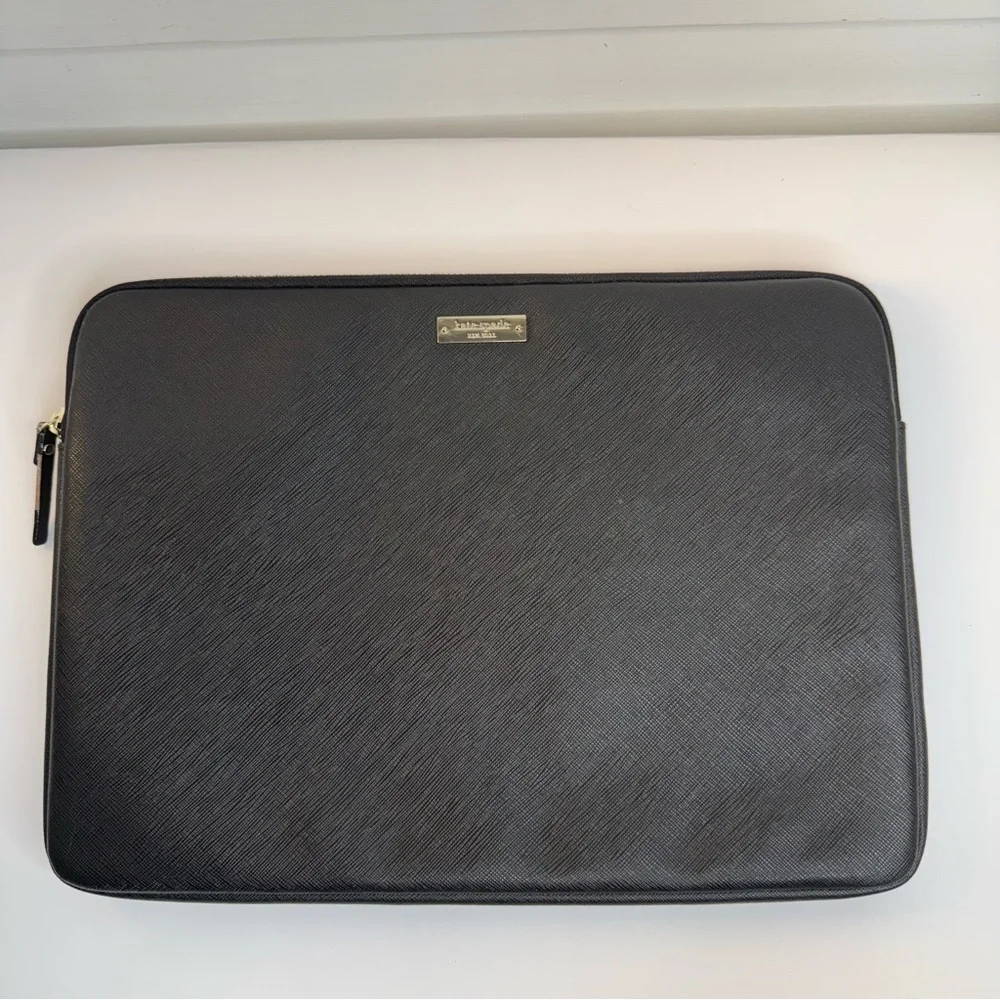 Kate Spade Black Laptop Sleeve 13” MacBook Case Gold Plaque Zip